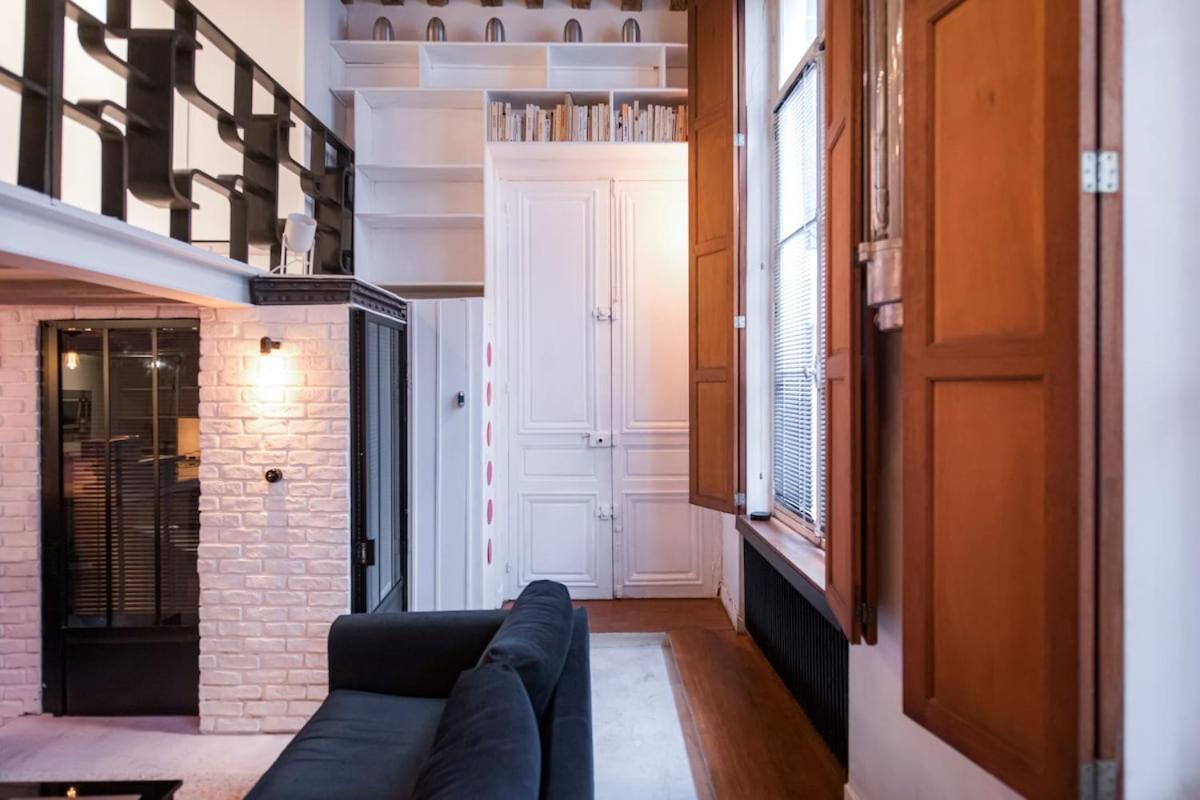 Artist's Mini Loft - Marais Apartment *